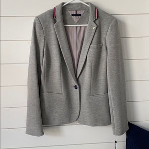 Gorgeous Gray Tommy Hilfiger Blazer